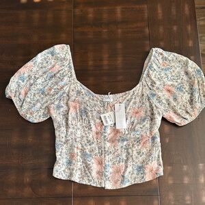 Floral Puff Sleeve Crop Top
